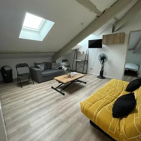 Апартаменты T2 Cosy - Terrasse - Proche Du Stade - 401 Сент-Этьен